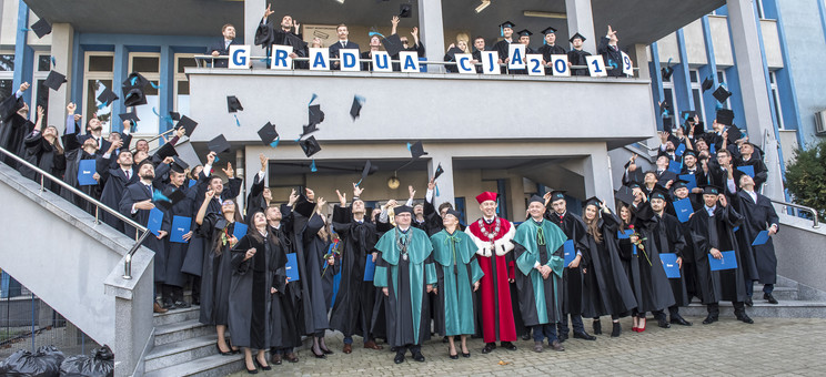 Graduacja na Wydziale Elektrotechniki i Informatyki